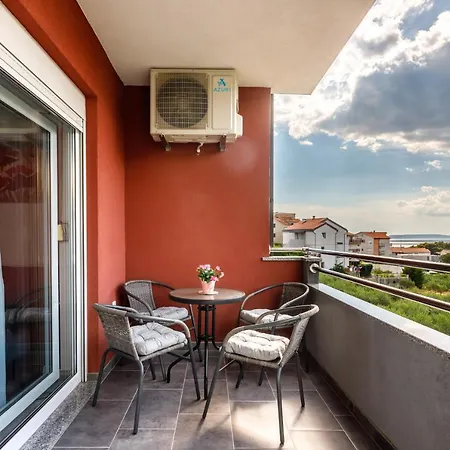 Luxury Budimir *