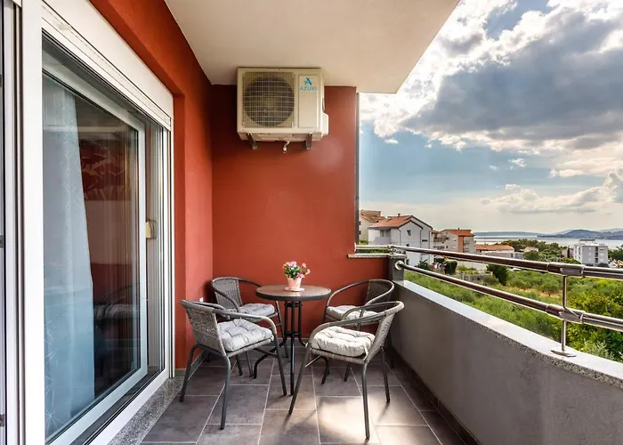 Luxury Budimir *