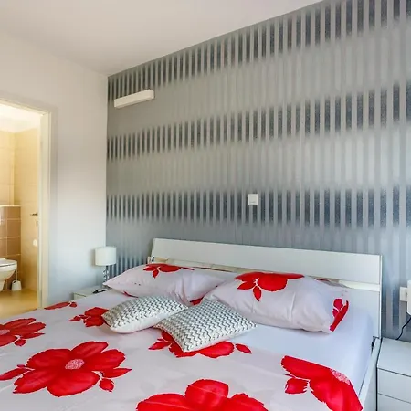 Luxury Budimir Подстрана