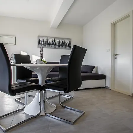 Luxury Budimir